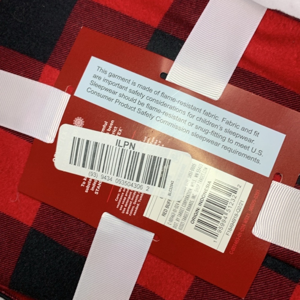 NWT Kids' Buffalo Check Holiday Matching Family Pajama Set - Wondershop™ Red 10 - Picture 9 of 10